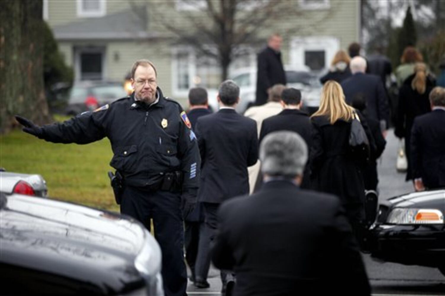 Newtown holds the first funerals for the victims