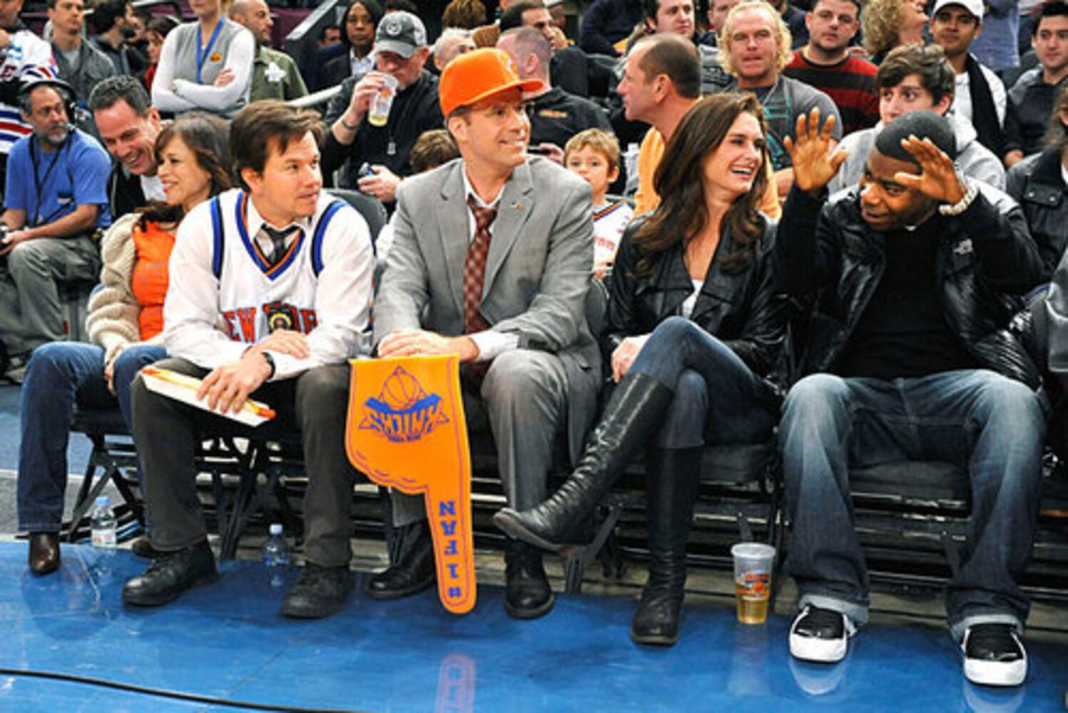 NBA: Celebrities take in weekend games