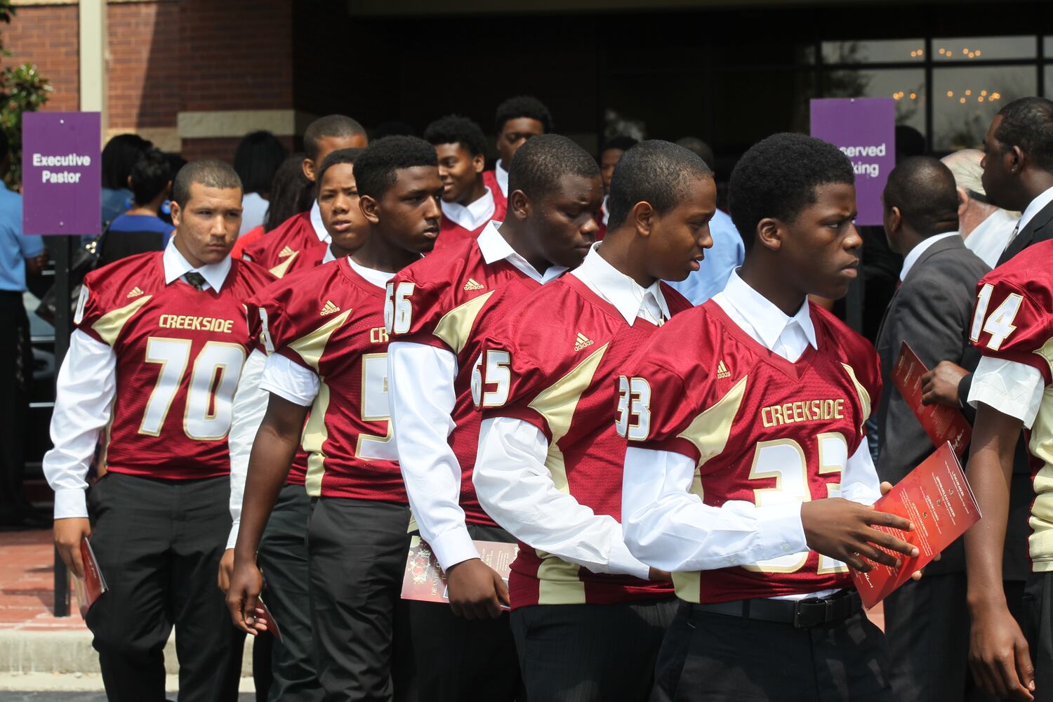Funeral for Creekside High School's cornerback