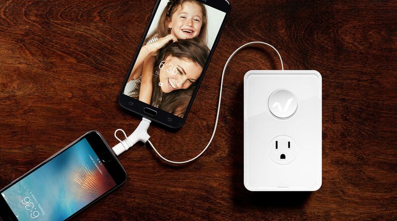 The Rabbit Charger Duohas top-sided cable has swappable charging tips for USB-C, Apple and Androids. (Handout/TNS)