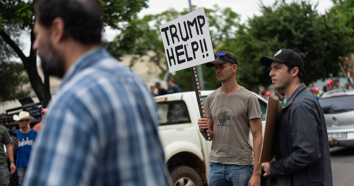 Trump is bringing white South Africans to the US as refugees ...