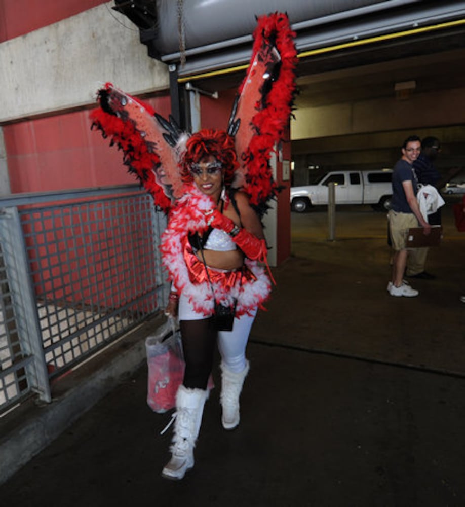 Bird lady' flies high for Falcons