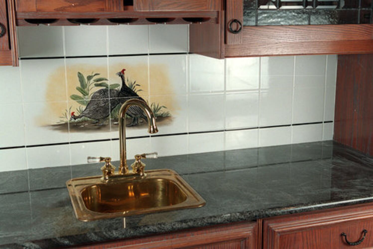 How to install a tile backsplash