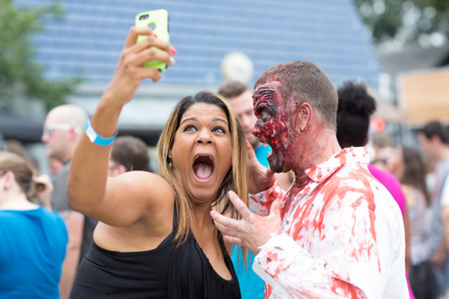 Zombie Pub Crawl