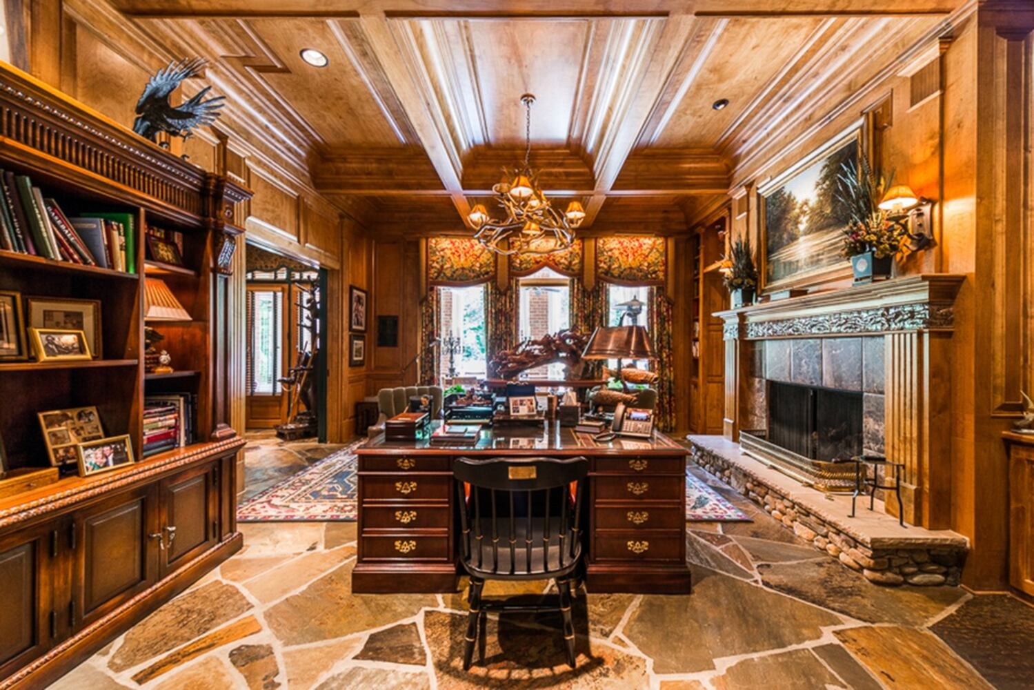 $4.3 buys a 'prestigious' Johns Creek home with resort-like pool, river views