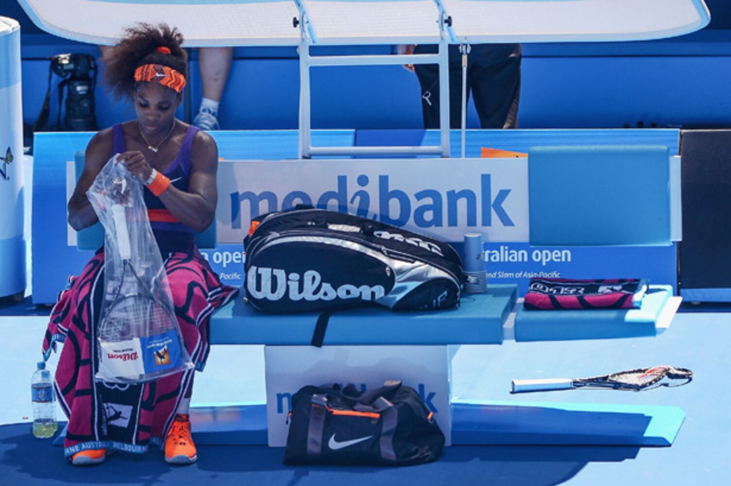 Sloane Stephens becomes youngest American to ever beat Serena Williams