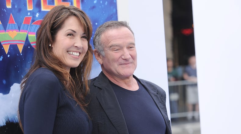 HOLLYWOOD, CA - NOVEMBER 13: Susan Schneider and actor Robin Williams attend the Premiere of Warner Bros. Pictures' 'Happy Feet Two' at Grauman's Chinese Theatre on November 13, 2011 in Hollywood, California. (Photo by Jason Merritt/Getty Images)