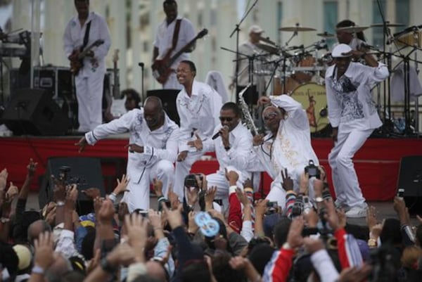 Kool & the Gang perform in Havana in a 2009 file photo. (Ariana Cubillos/AP)