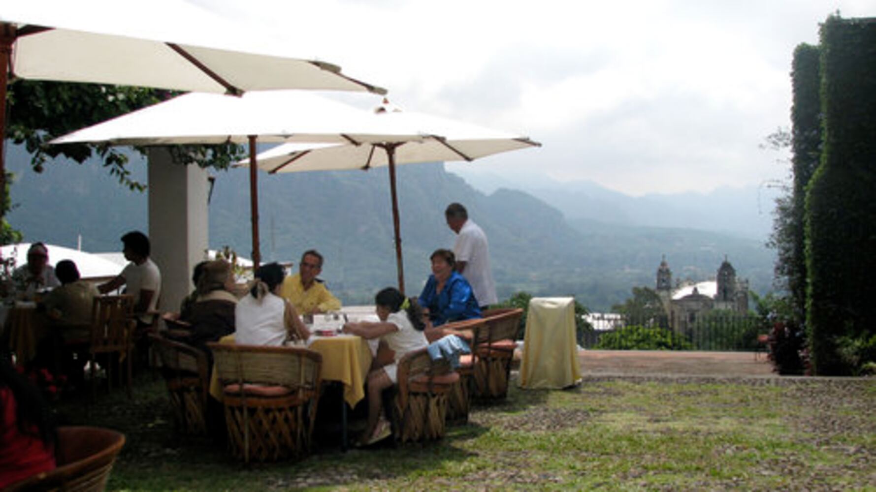 Mystical Mexican town of Tepoztlan helps destress tourists