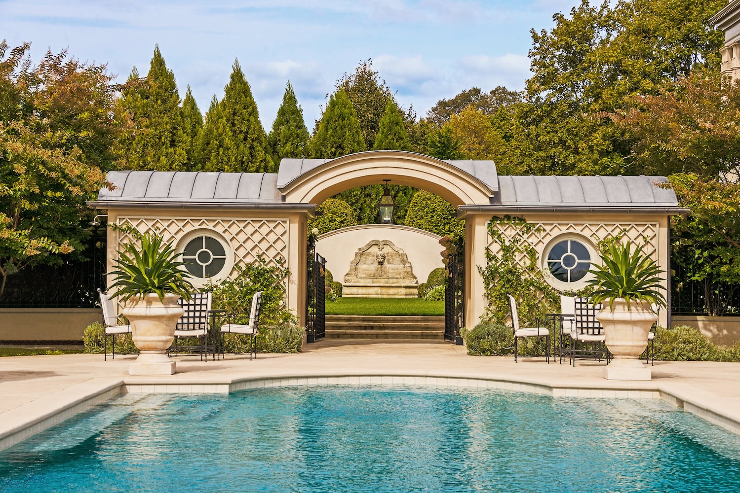 22,000-square-foot mansion has wine cellar, pool