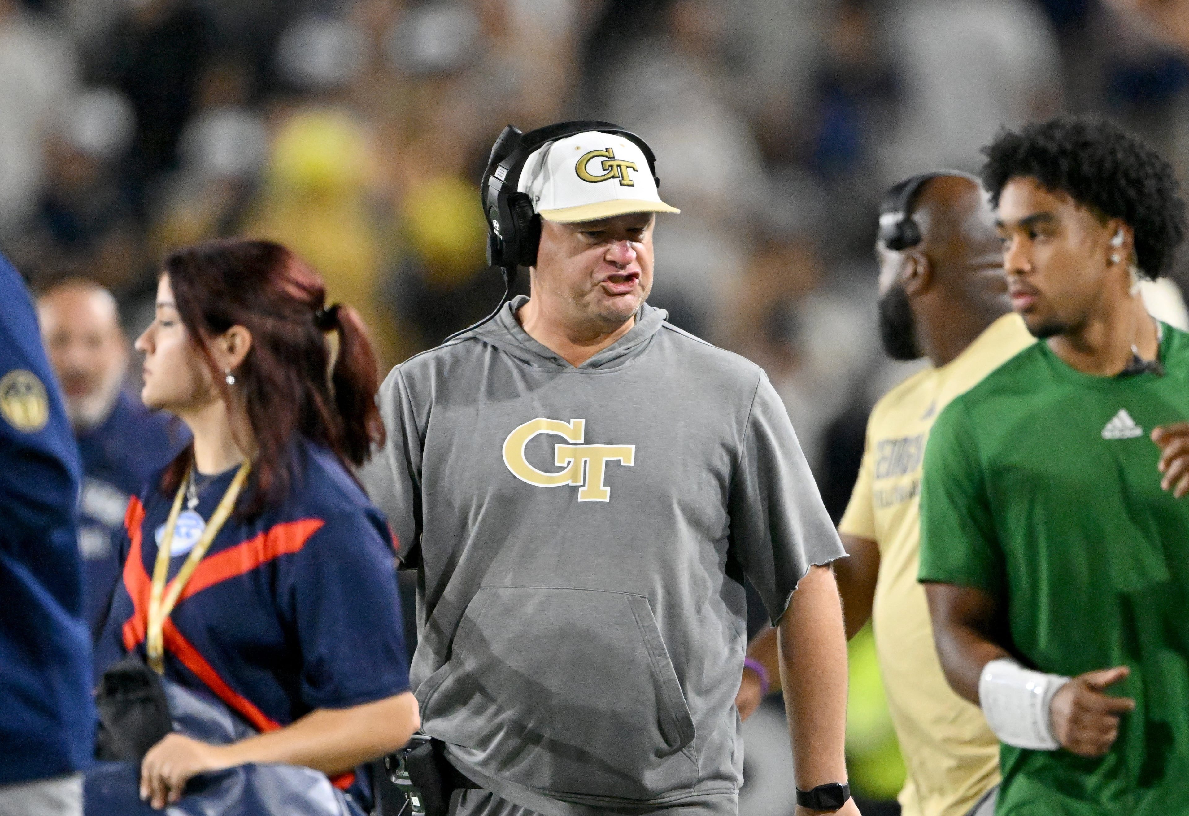 Georgia Tech head coach Brent Key reacts during the second half in an NCAA college football game at Bobby Dodd Stadium, Saturday, November 22, 2025 in Atlanta. Pittsburgh won 42-28 over Georgia Tech. (Hyosub Shin / AJC)