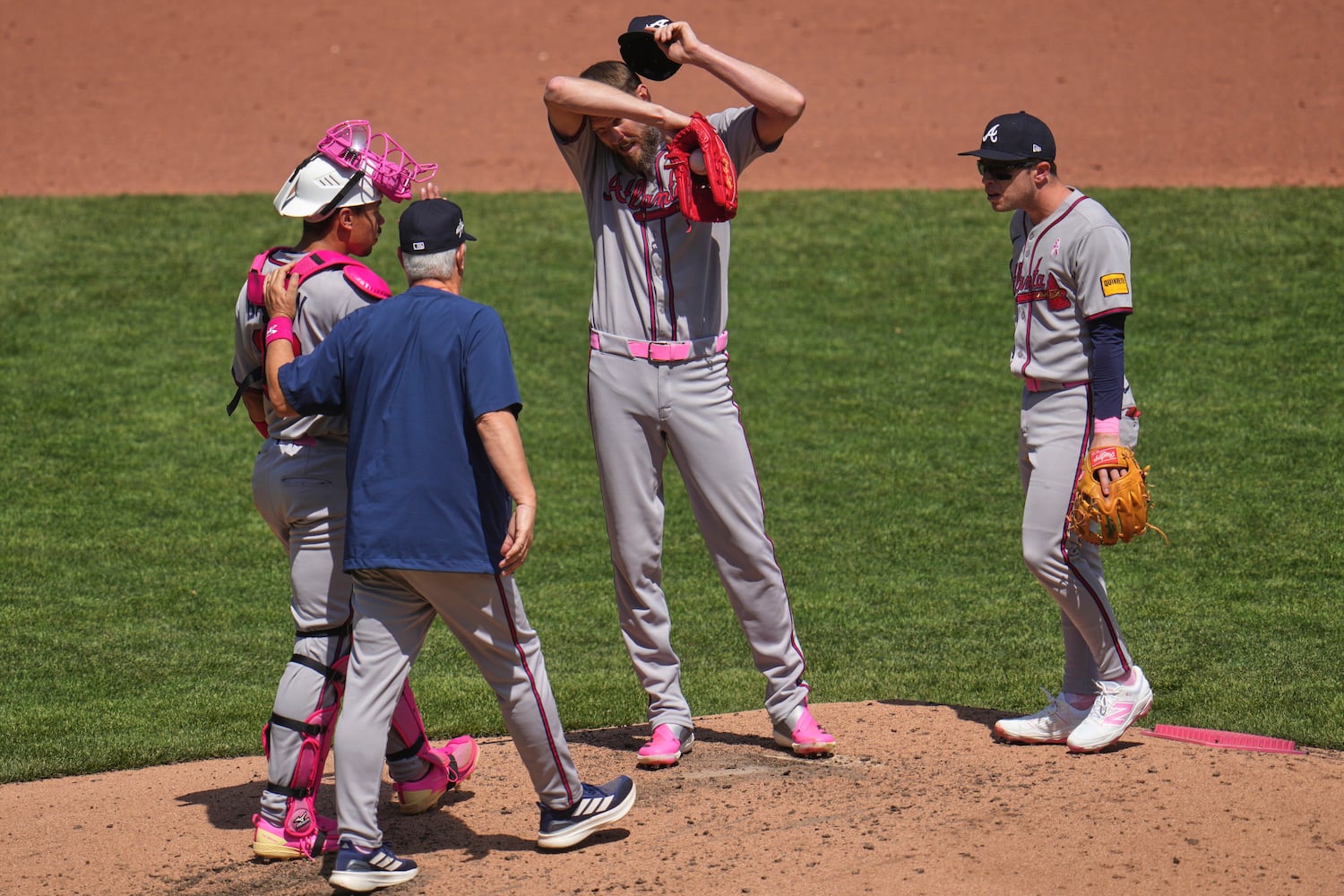 Braves Pirates Baseball