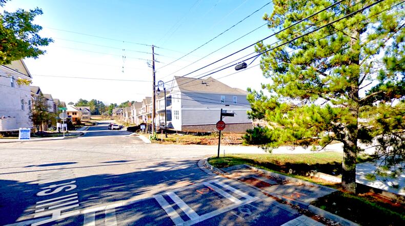 The cost to bury existing utility lines, remove existing wood poles and install decorative streetlights along Hill Street in Duluth is $111,786. (Google Maps)