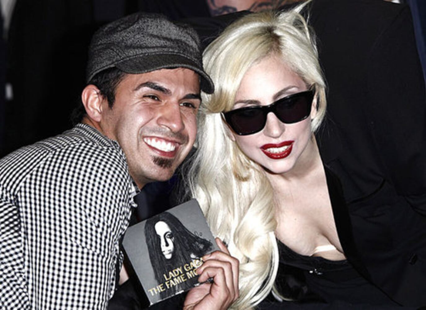 Lady Gaga: 'Fame Monster' CD signing