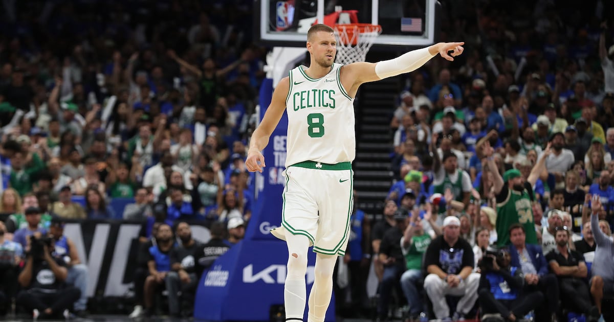 Exclusive: Kristaps Porzingis helping Hawks ‘be a force offensively’