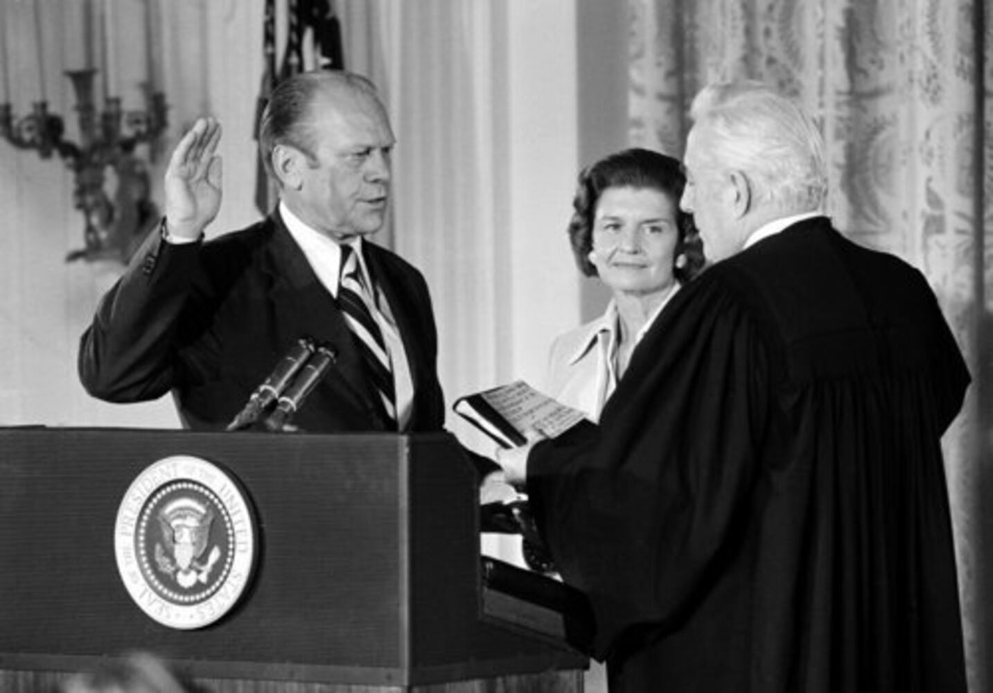 Former first lady Betty Ford dies at age 93