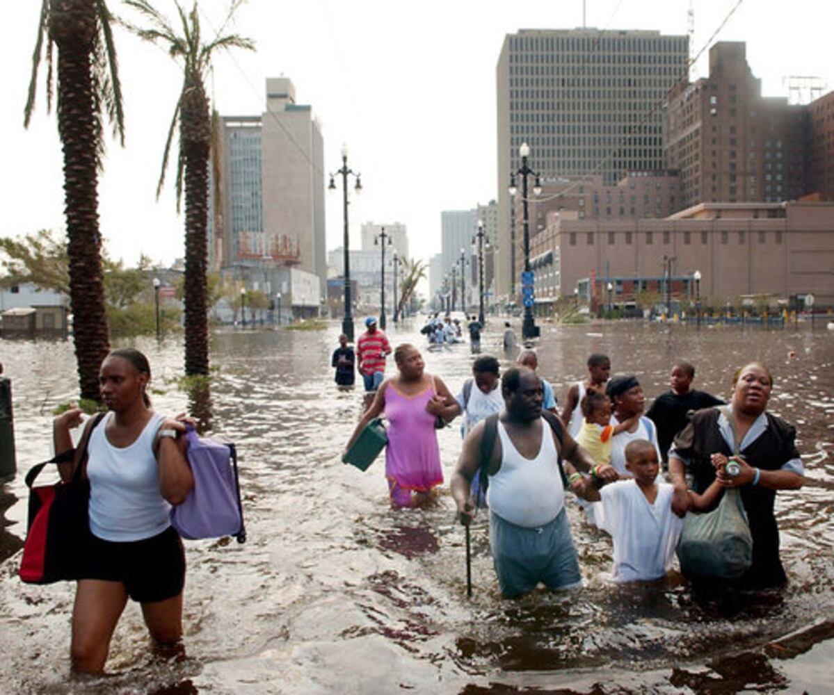 Hurricane Katrina hits New Orleans, August 29, 2005