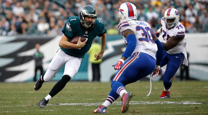 Philadelphia Eagles' Sam Bradford scrambles during the second half of an NFL football game against the Buffalo Bills, Sunday, Dec. 13, 2015, in Philadelphia. (AP Photo/Michael Perez)