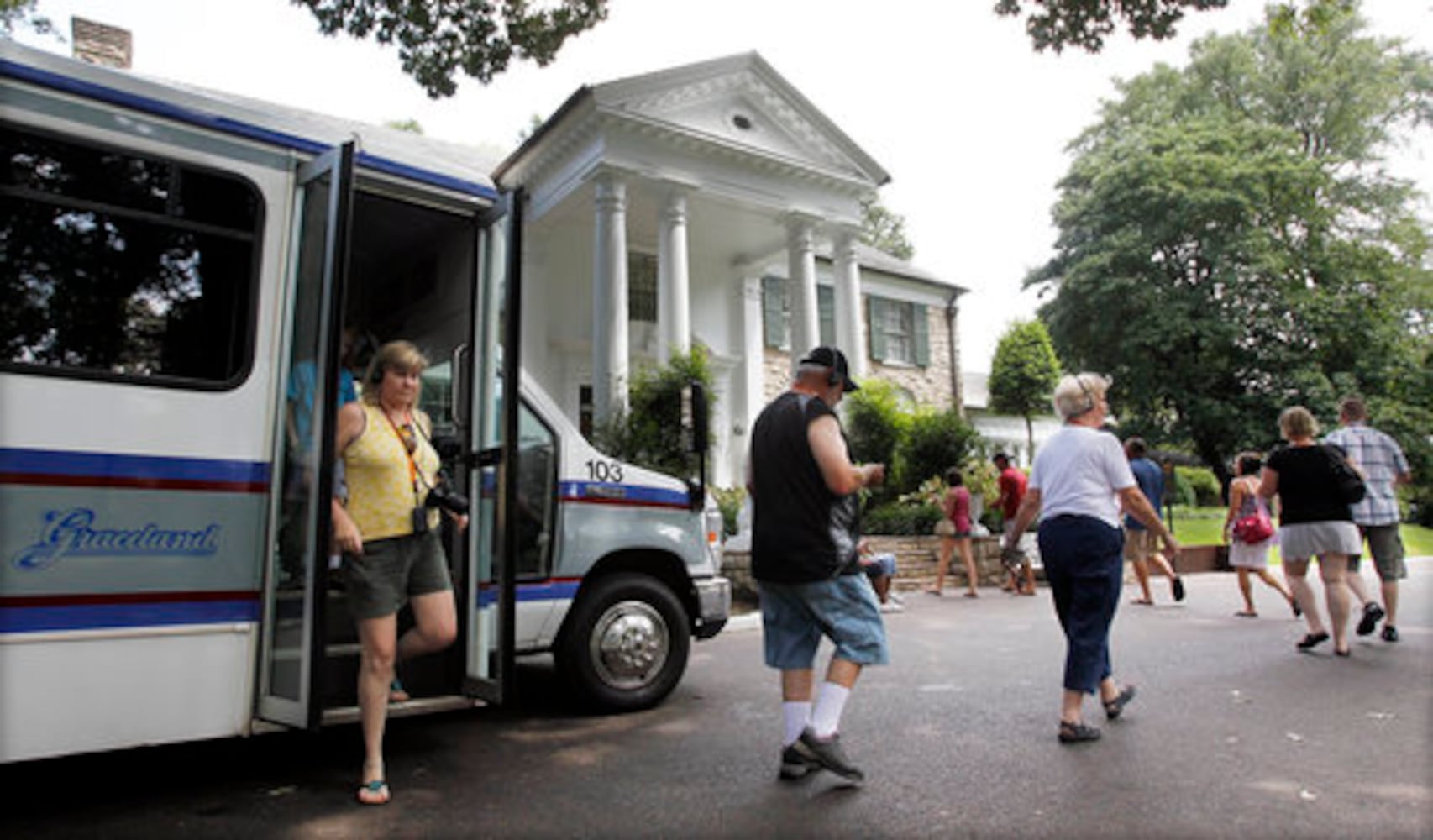 Graceland celebrates 30th anniversary