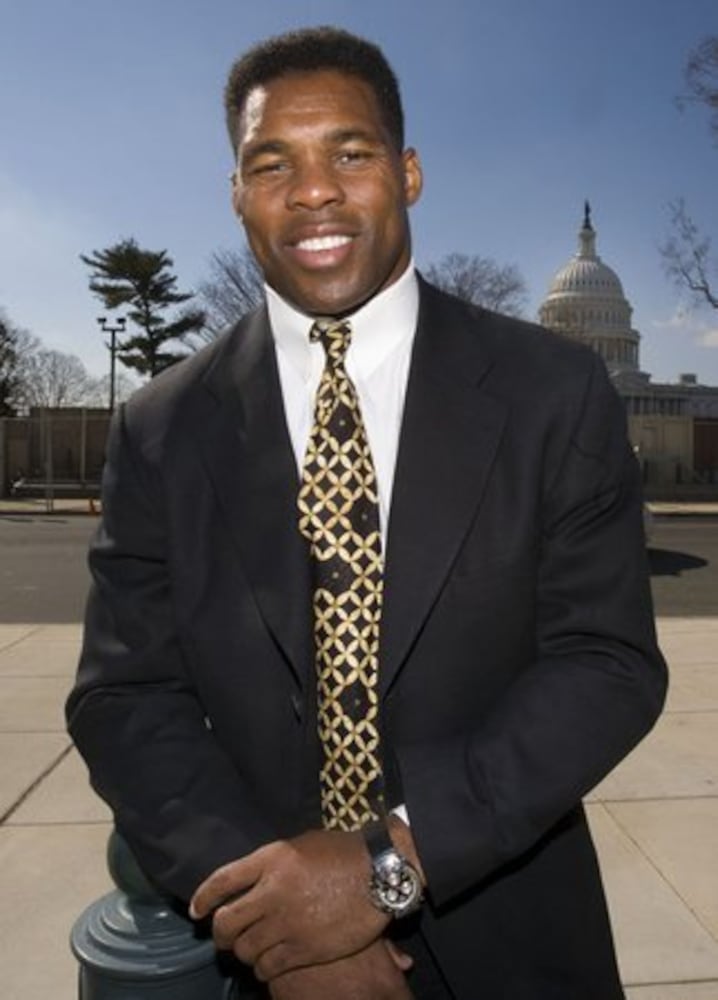 "Celebrity Apprentice 2": Meet the cast