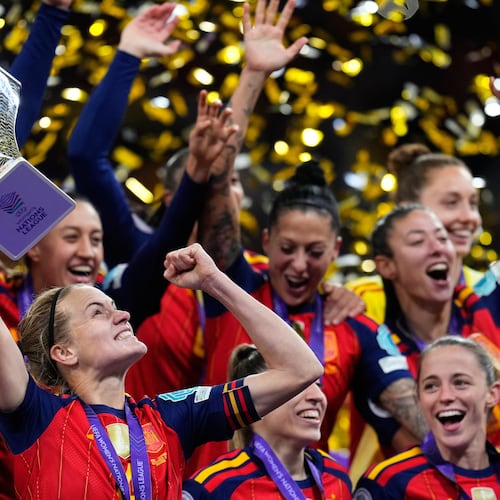 Spain's team captain Irene Paredes lifts the trophy after winning the Women's Nations League final soccer match between Spain and Germany in Madrid, Tuesday, Dec. 2, 2025. (AP Photo/Manu Fernandez)