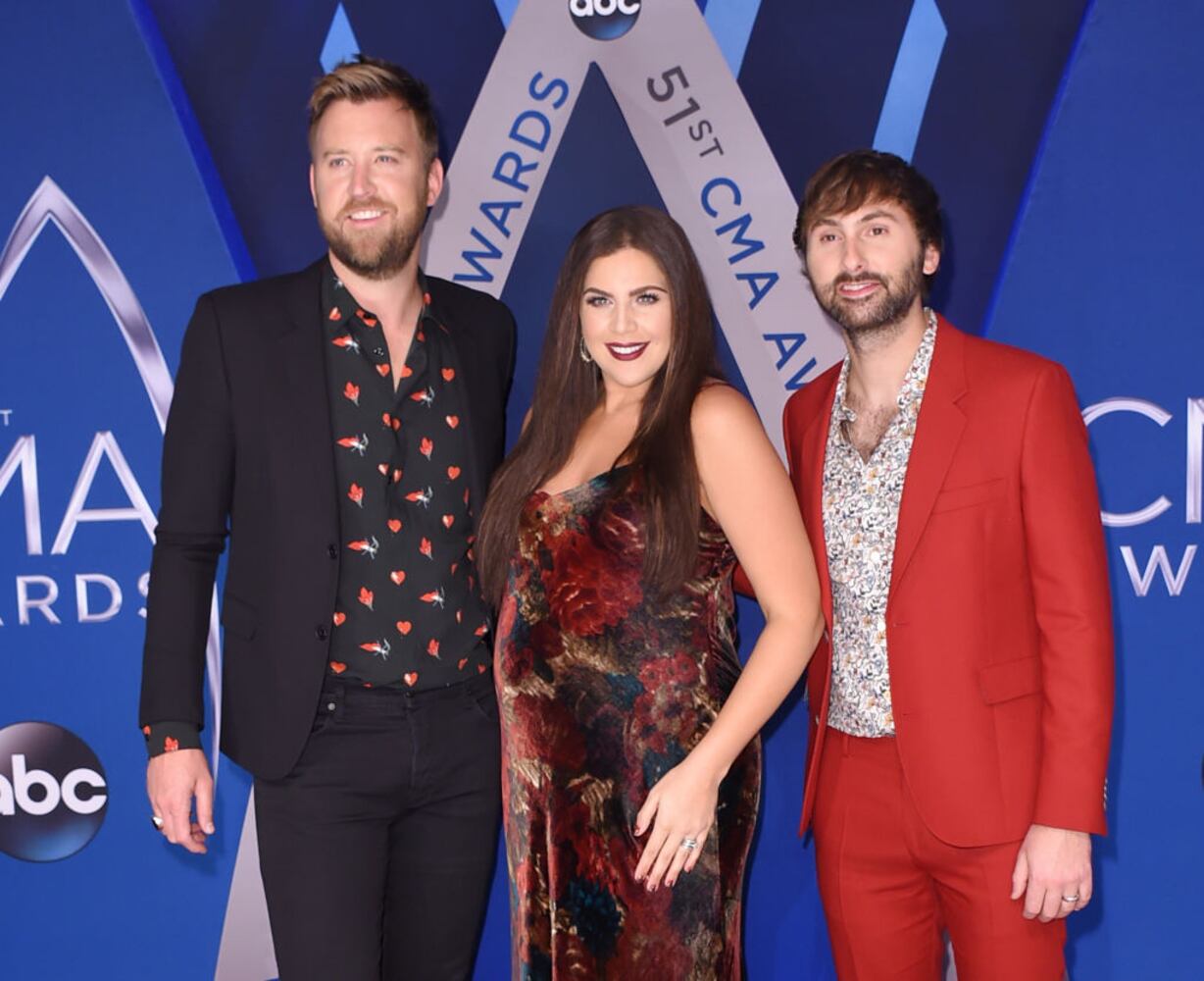 PHOTOS: 51st CMAs red carpet arrivals