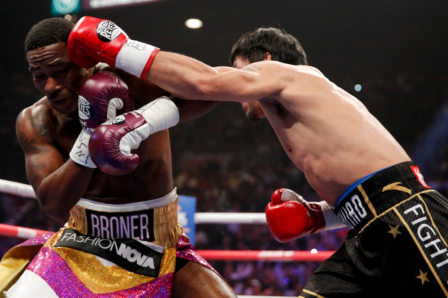 Photos: Manny Pacquiao defeats Adrien Broner to retain welterweight title