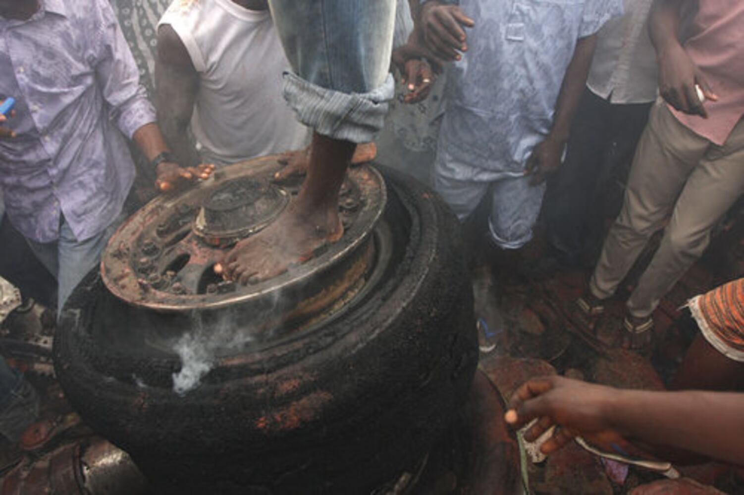 More than 150 killed in Nigeria plane crash