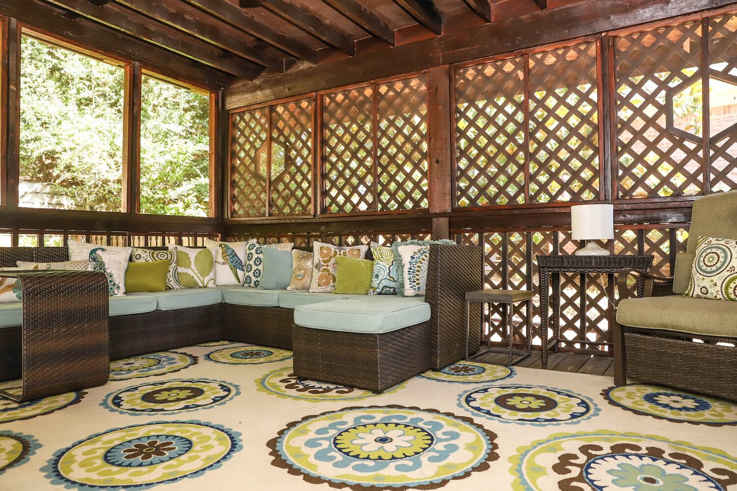 Photos: Brookhaven home gets a contemporary makeover