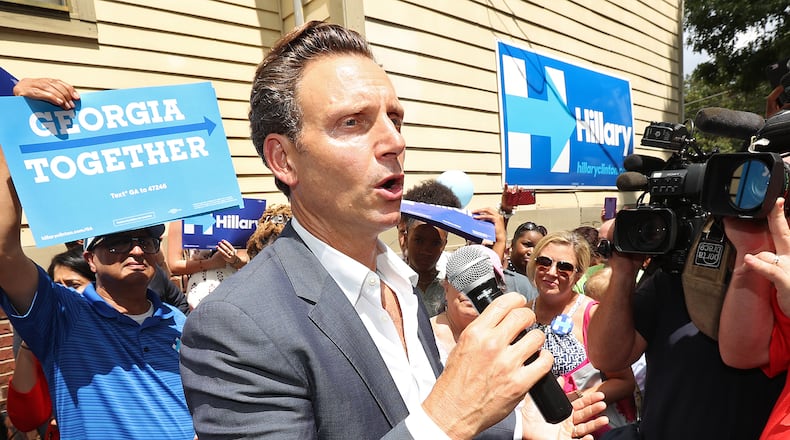 082116 ATLANTA: "Scandal" actor Tony Goldwyn helps open Democratic presidential nominee Hillary Clinton's Georgia campaign headquarters on Sunday, August 21, 2016, in Atlanta. On the hit TV show Goldwyn plays President Fitzgerald Grant, a Republican! Curtis Compton /ccompton@ajc.com