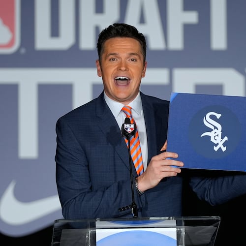 Greg Amsinger, MLB Network host, announces that the Chicago White Sox will have the number one pick in draft during a broadcast at the Major League Baseball's winter meetings, Tuesday, Dec. 9, 2025, in Orlando, Fla. (AP Photo/John Raoux)