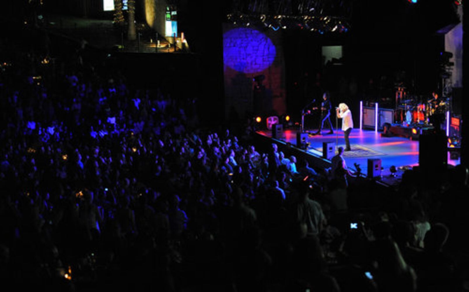Collective Soul rocks Chastain Park
