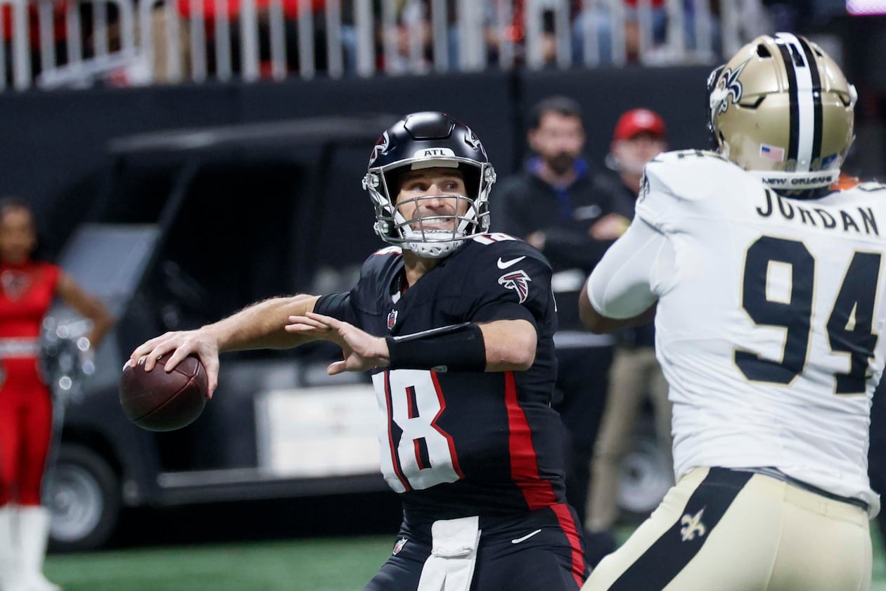 After spending two seasons in Atlanta, quarterback Kirk Cousins is reportedly heading to the Raiders, where he could be a veteran asset if they pick Fernando Mendoza with the No. 1 draft pick. (Miguel Martinez/AJC)