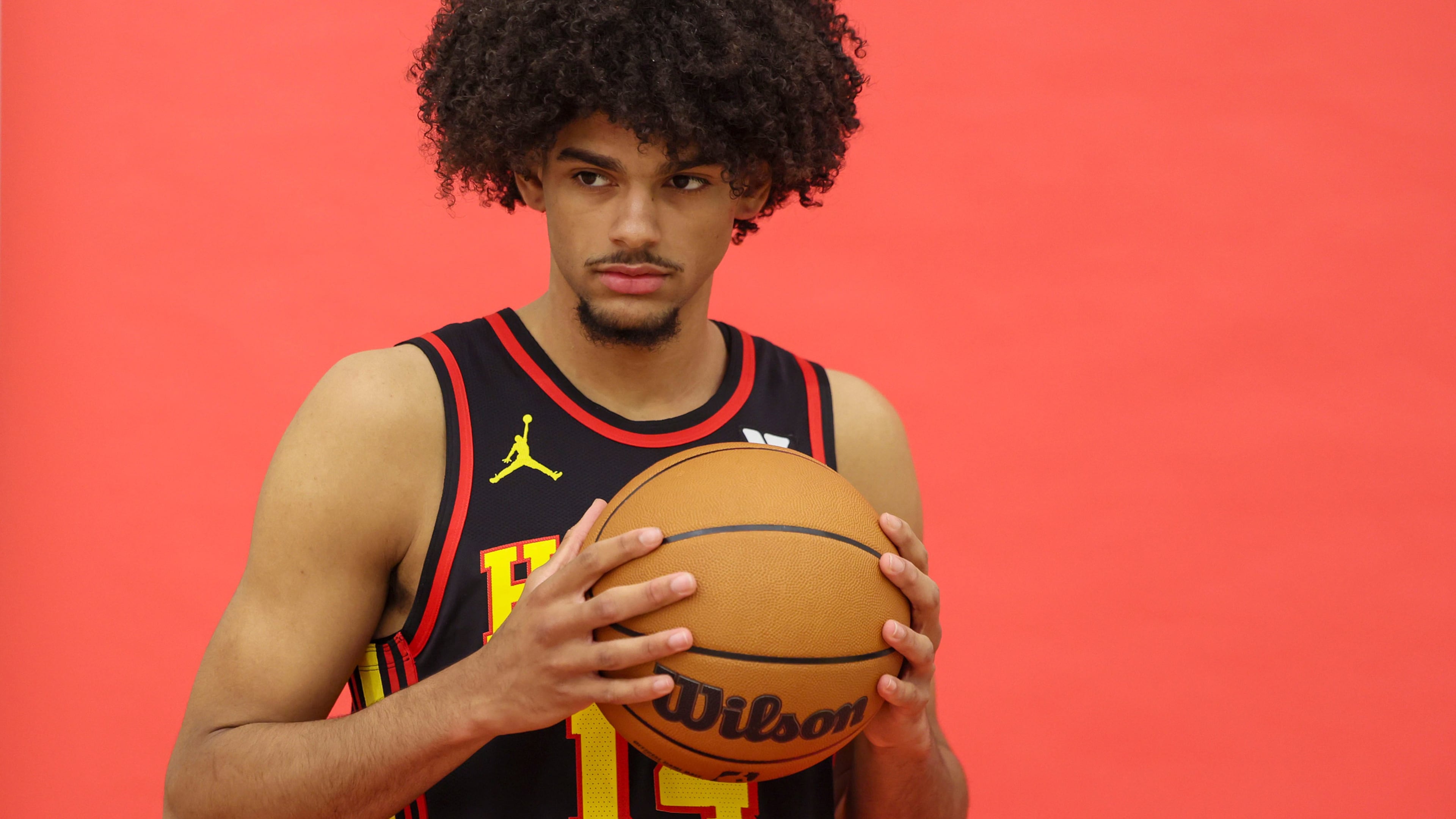 Asa Newell had 18 points and 11 rebounds in the Atlanta Hawks' win in Summer League in Las Vegas on Sunday. The team has four exhibition games coming up in October. (Jason Getz/AJC/TNS)