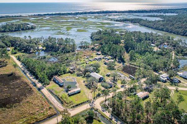 High tide floods Hogg Hummock on Sapelo Island. (Justin Taylor for the AJC)