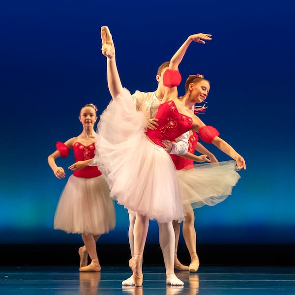Anna Goolsby will dance as Sugar Plum Fairy and Snow Queen and in Metropolitan Ballet Theatre's "The Nutcracker."
(Courtesy of Richard Calmes)