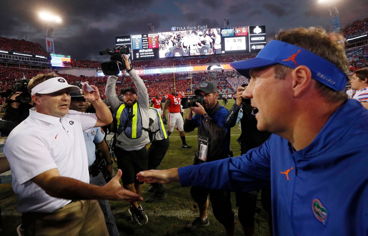 Photos: Bulldogs outlast the Gators in Jacksonville