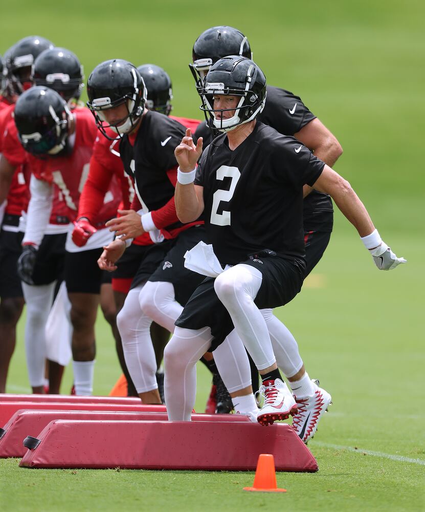 Photos: Falcons are back on the field