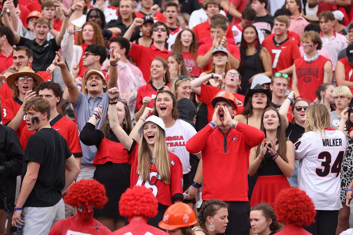110622 BULLDOGS PHOTO