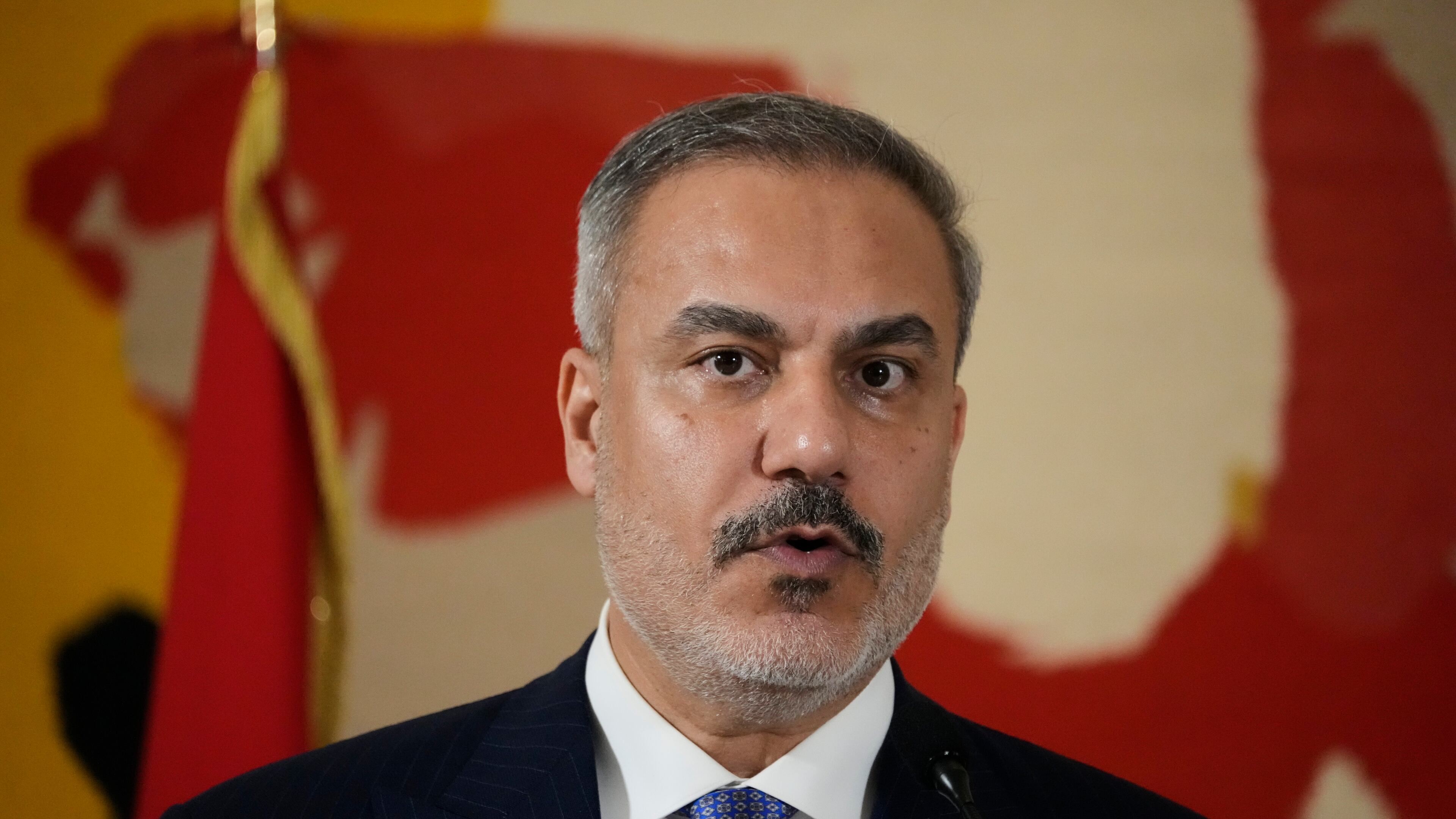 Turkish foreign Minister Hakan Fidan speaks during a news conference with Italian Foreign Minister Antonio Tajani, in Rome, Thursday, Sept. 11, 2025. (AP Photo/Gregorio Borgia)