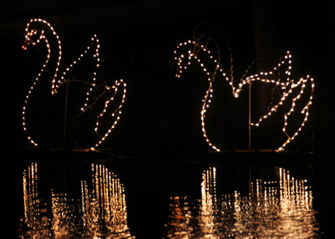 Holiday lights sparkle in metro Atlanta