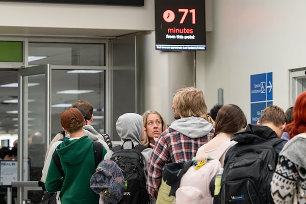 The wait time is 71 minutes from this checkpoint at Hartsfield-Jackson Atlanta International Airport, Tuesday, March 17, 2026. (Ben Hendren for the AJC)