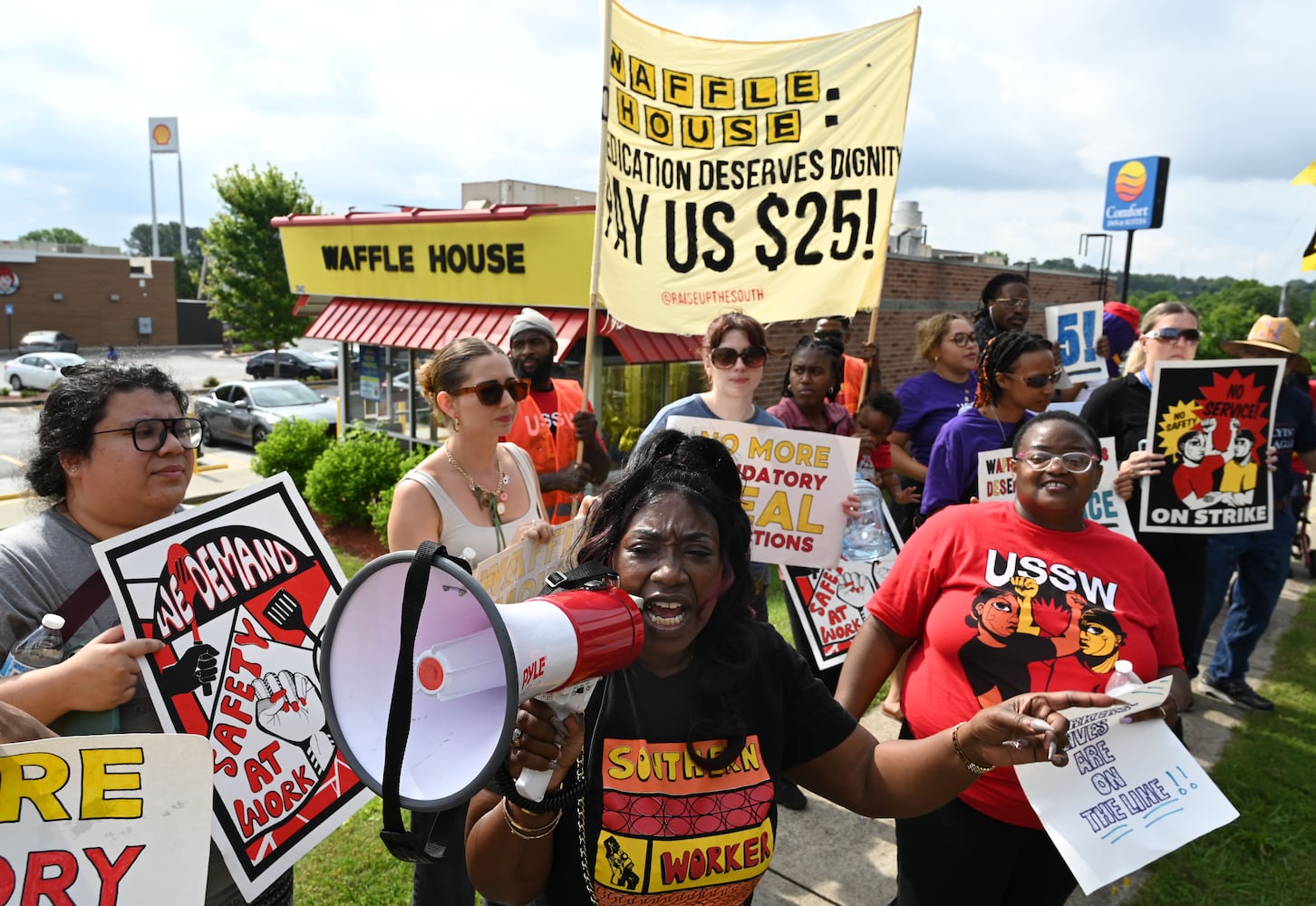 Waffle House strike in Marietta