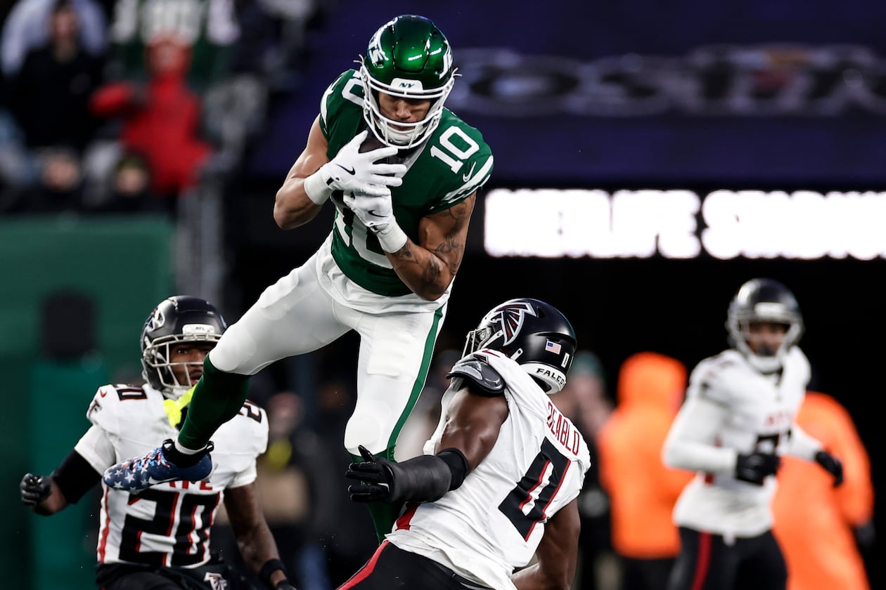 The Falcons defense made some crucial stops in spite of being put in bad position time and time again, but it wasn't enough as the Jets won on a Nick Folk field goal, 27-24. (Adam Hunger/AP)