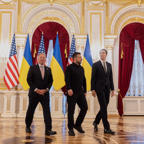 In this photo provided by the Ukrainian Presidential Press Office, Ukraine's President Volodymyr Zelenskyy, center, walks with U.S. President Donald Trump's envoys Jared Kushner, right, and Steve Witkoff at Mariinsky palace in Kyiv, Ukraine, Sunday, Sept. 6, 2026. (Ukrainian Presidential Press Office via AP)