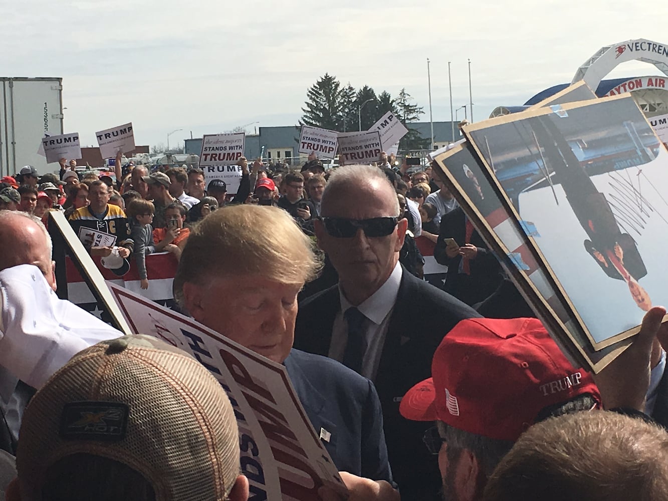 Donald Trump arrives in Dayton