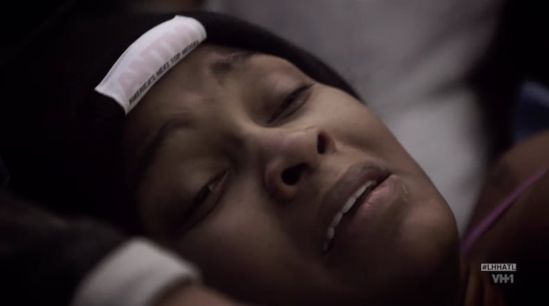 The episode showed Joseline in massive labor pain attempting a natural childbirth.