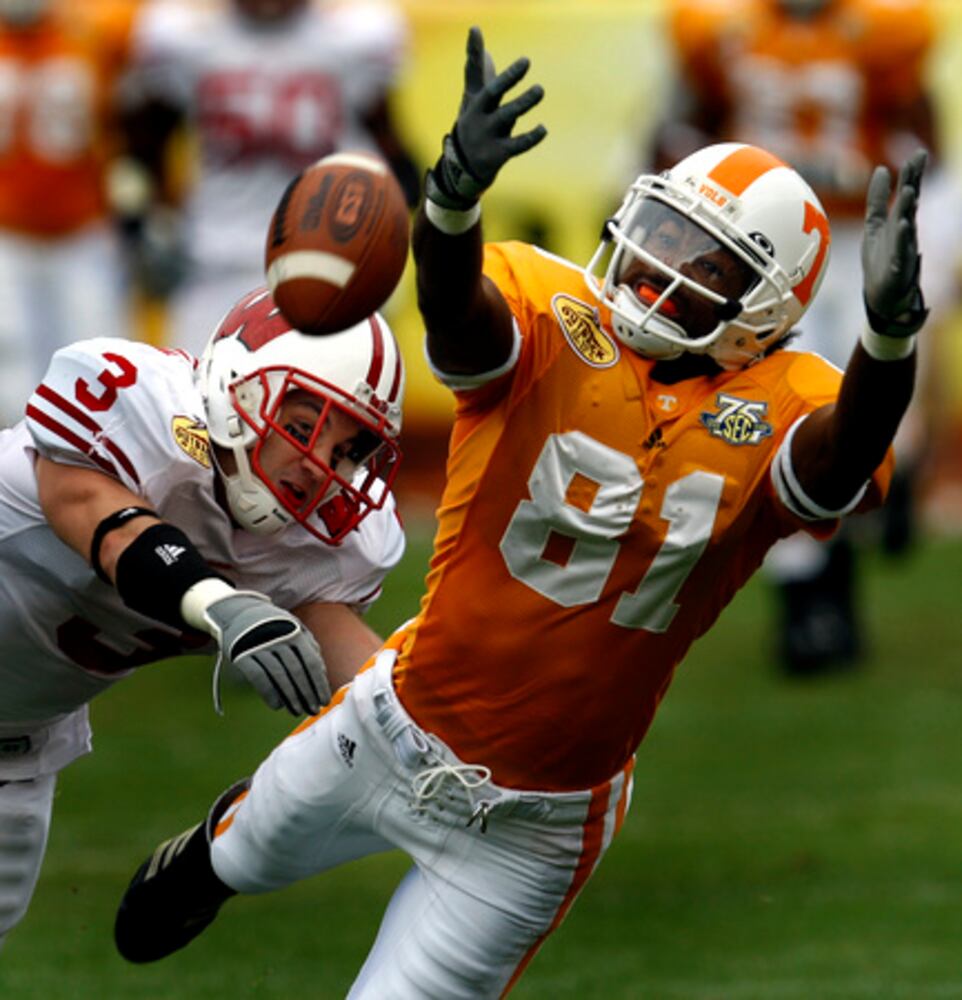 Outback Bowl: Tennessee vs. Wisconsin