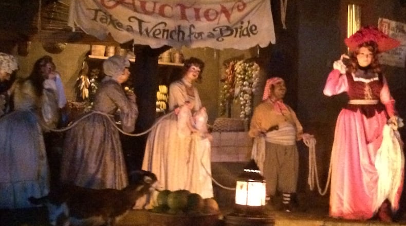 Pirates of the Caribbean's red-head auction scene, in August 2017. (Gabrielle Russon/Orlando Sentinel/TNS)
