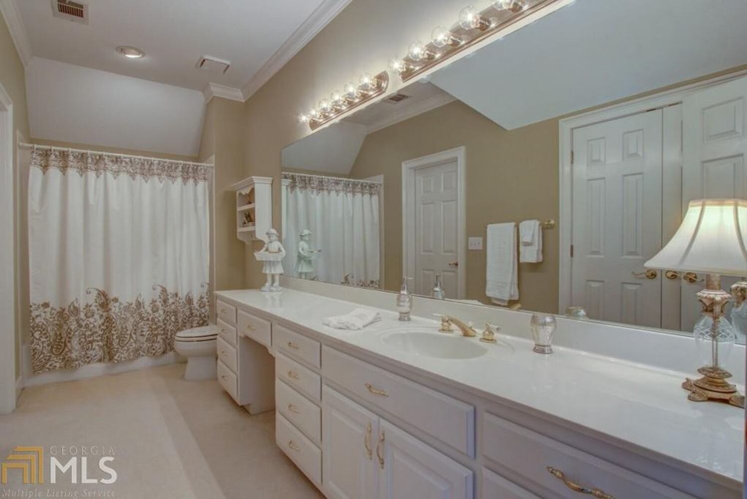 1805 Ballybunion Dr, Johns Creek, GA 30097